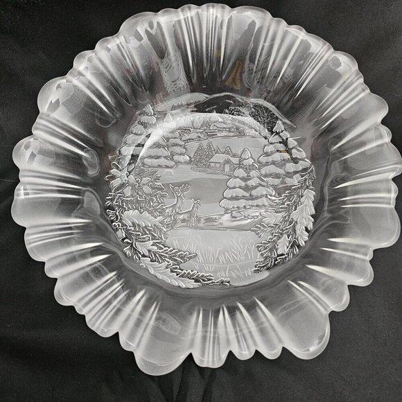 Mikasa Winter Dreams Vintage Serving Bowl Frosted Satin Edge West Germany - Picture 2 of 3